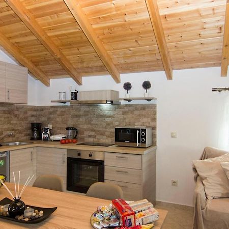 Selinitsa Stone Studio - Mani Seaview Retreat Agios Nikolaos  Exterior photo